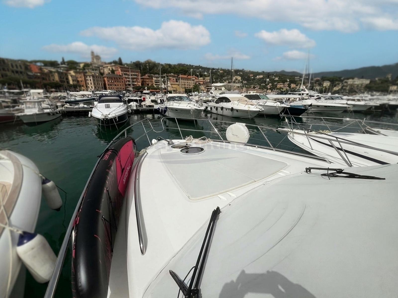 princess yachts 42 fly