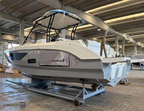 Beneteau flyer 9 pilot