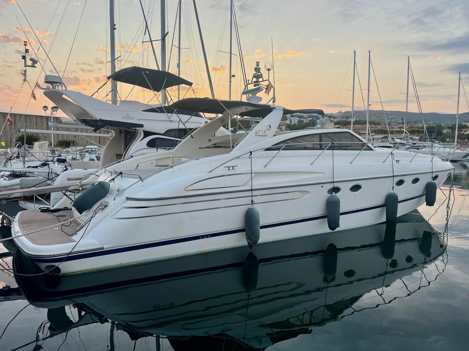princess yachts V55