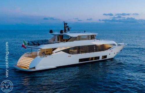 Maiora 30 m convertible