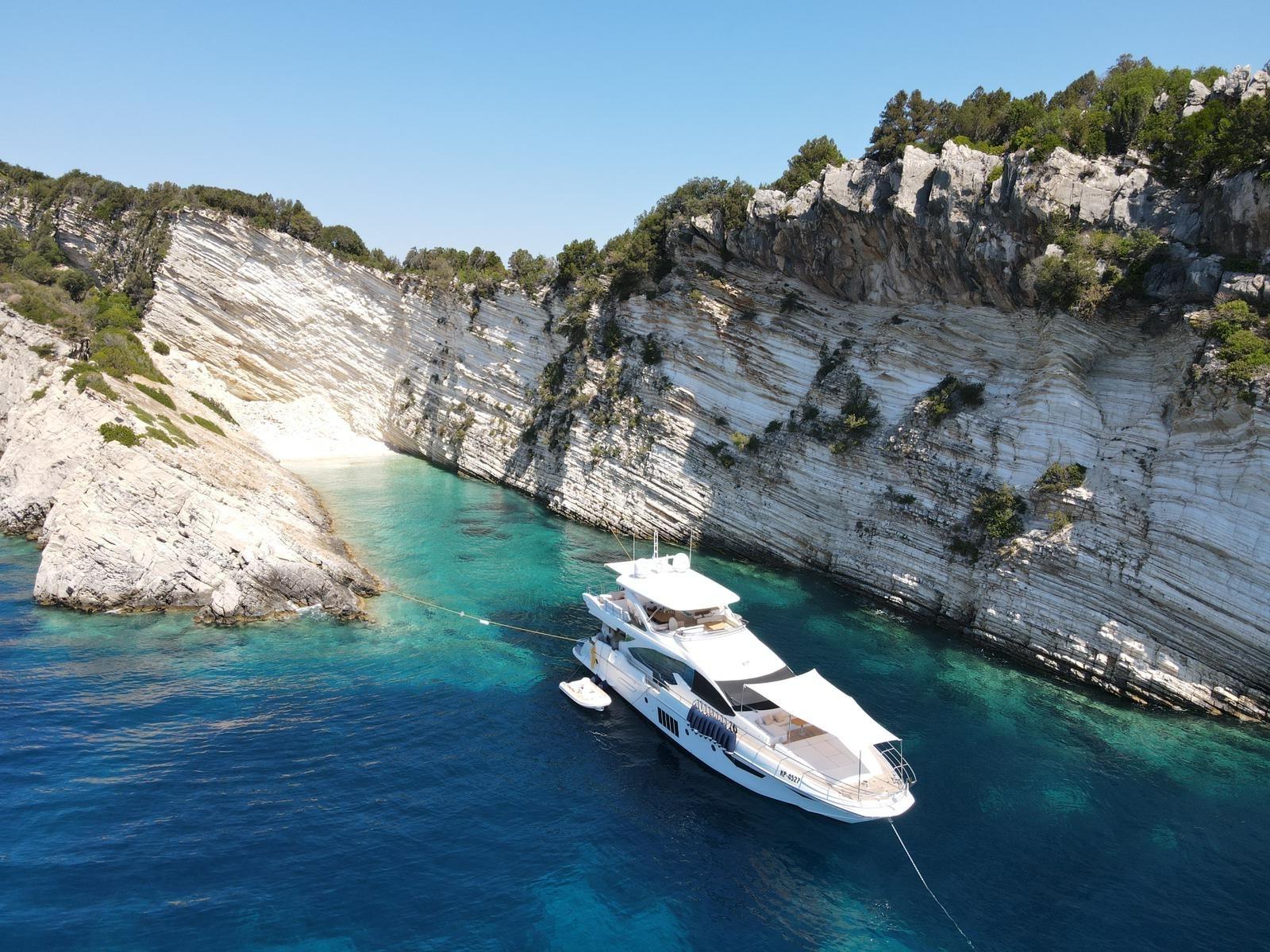 azimut 80