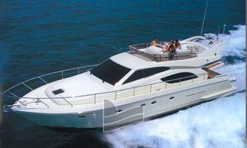 Ferretti yachts 53