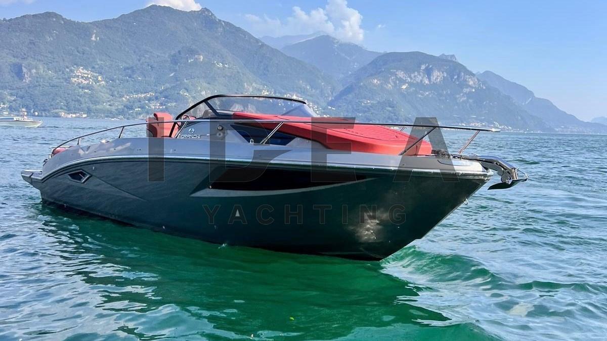 cranchi E30 endurance