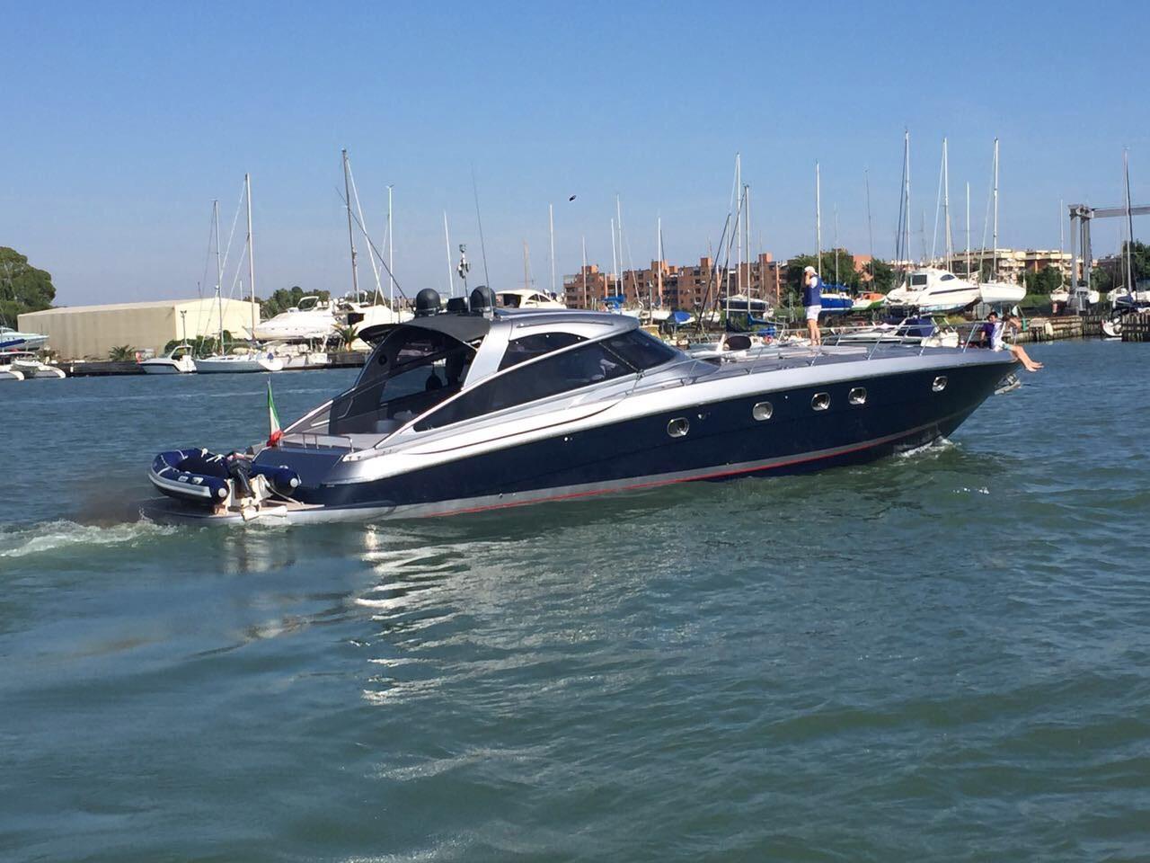 cantieri di baia 63 azzurra