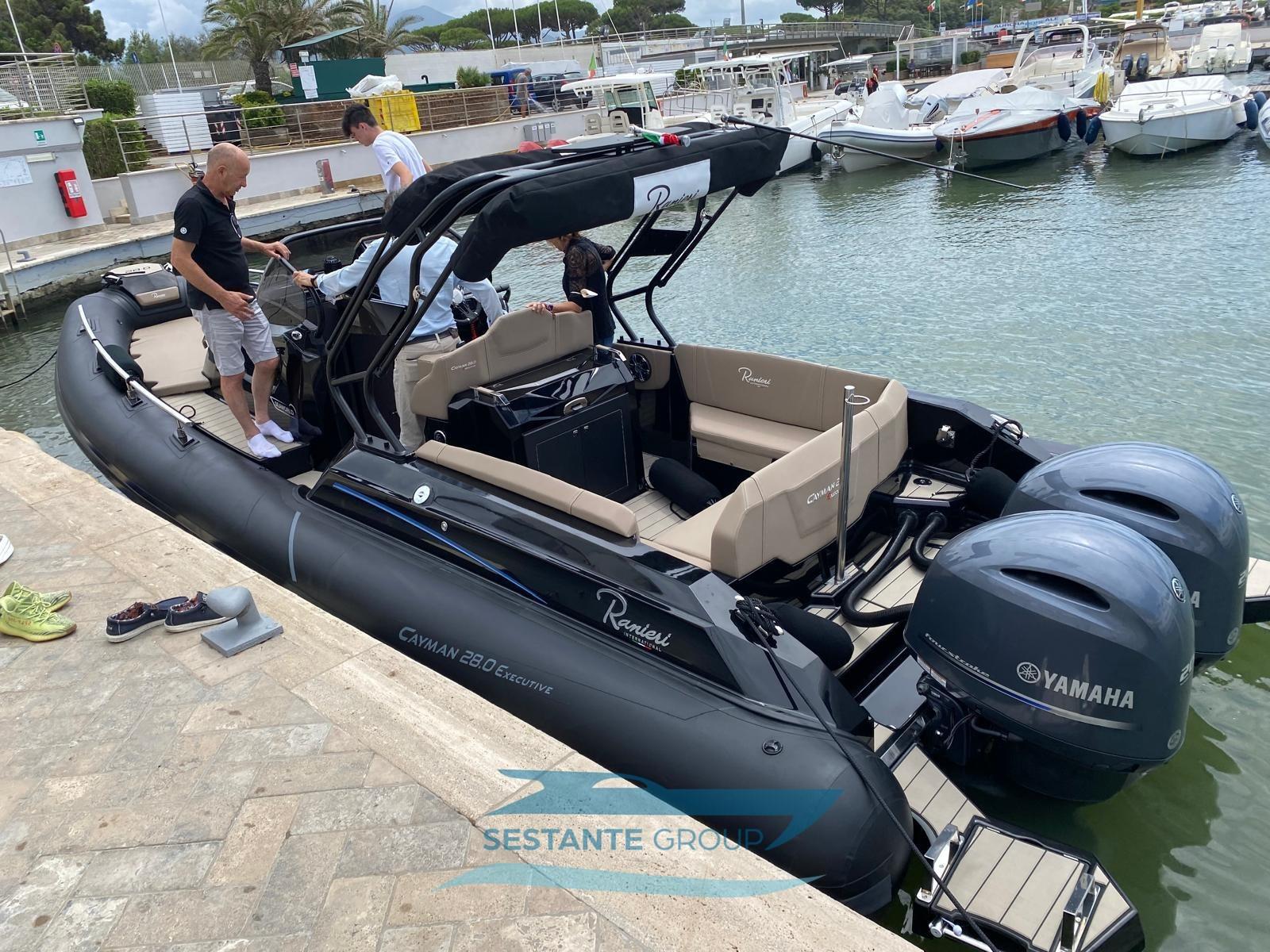 ranieri international Cayman 28 executive trofeo