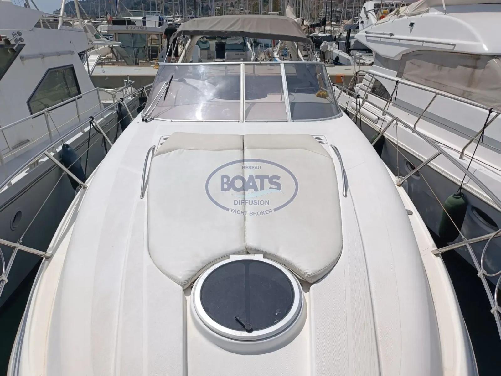 sessa Oyster 42