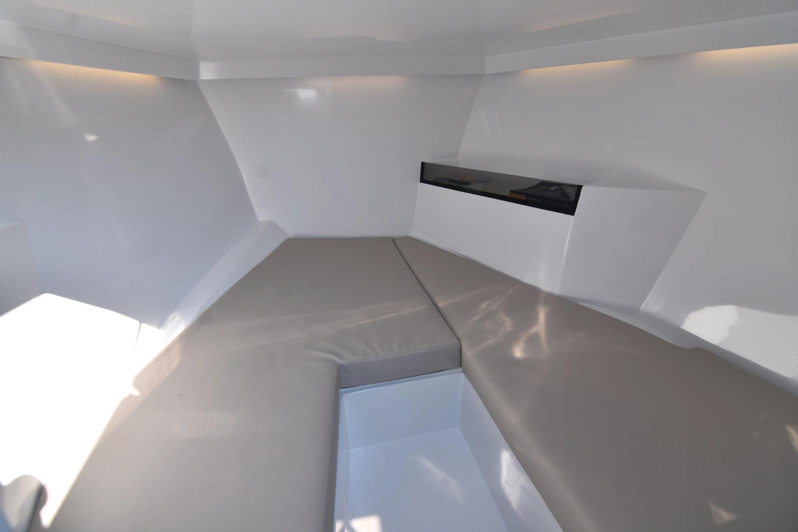 rand Leisure 28