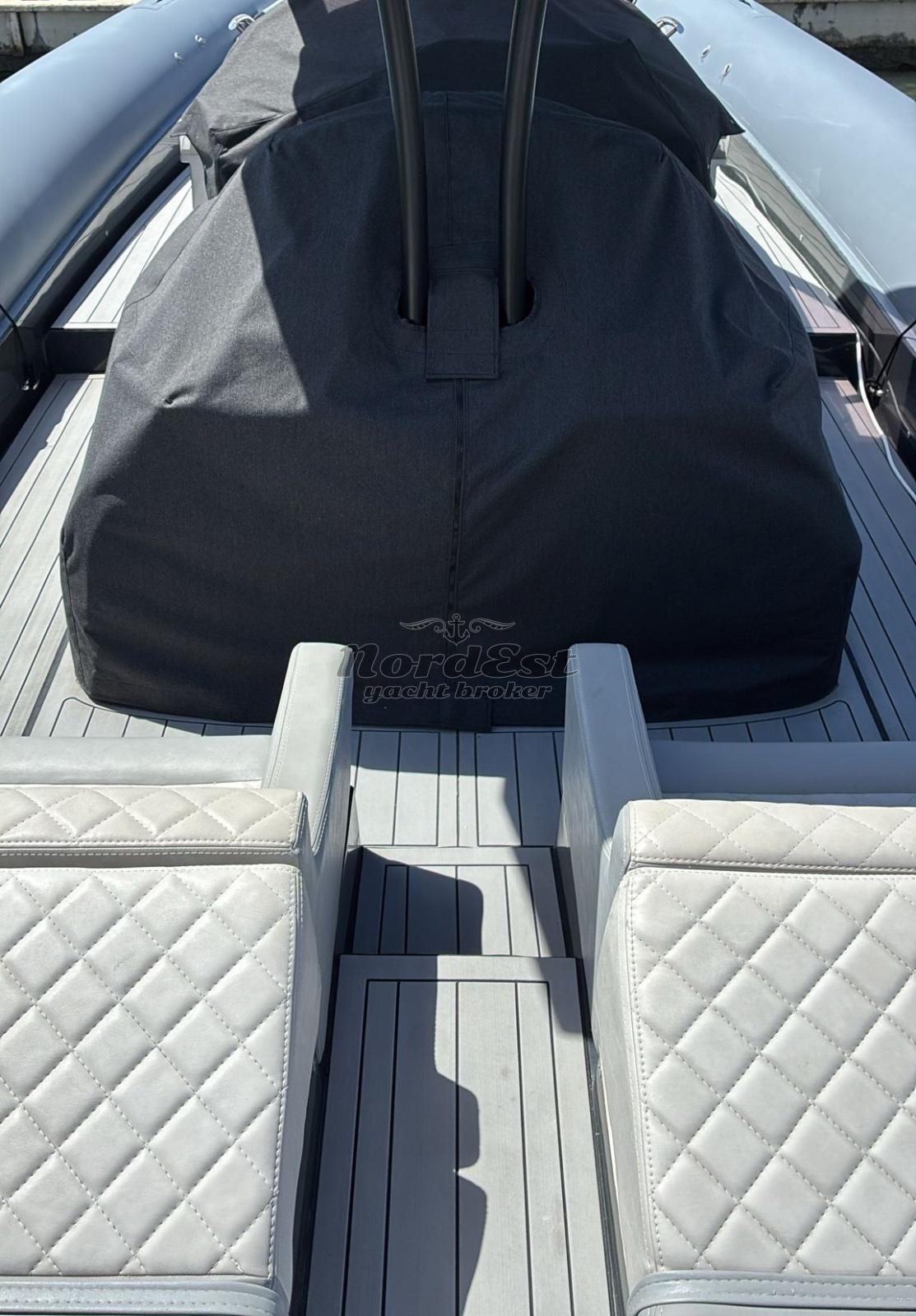 panamera yacht Py100
