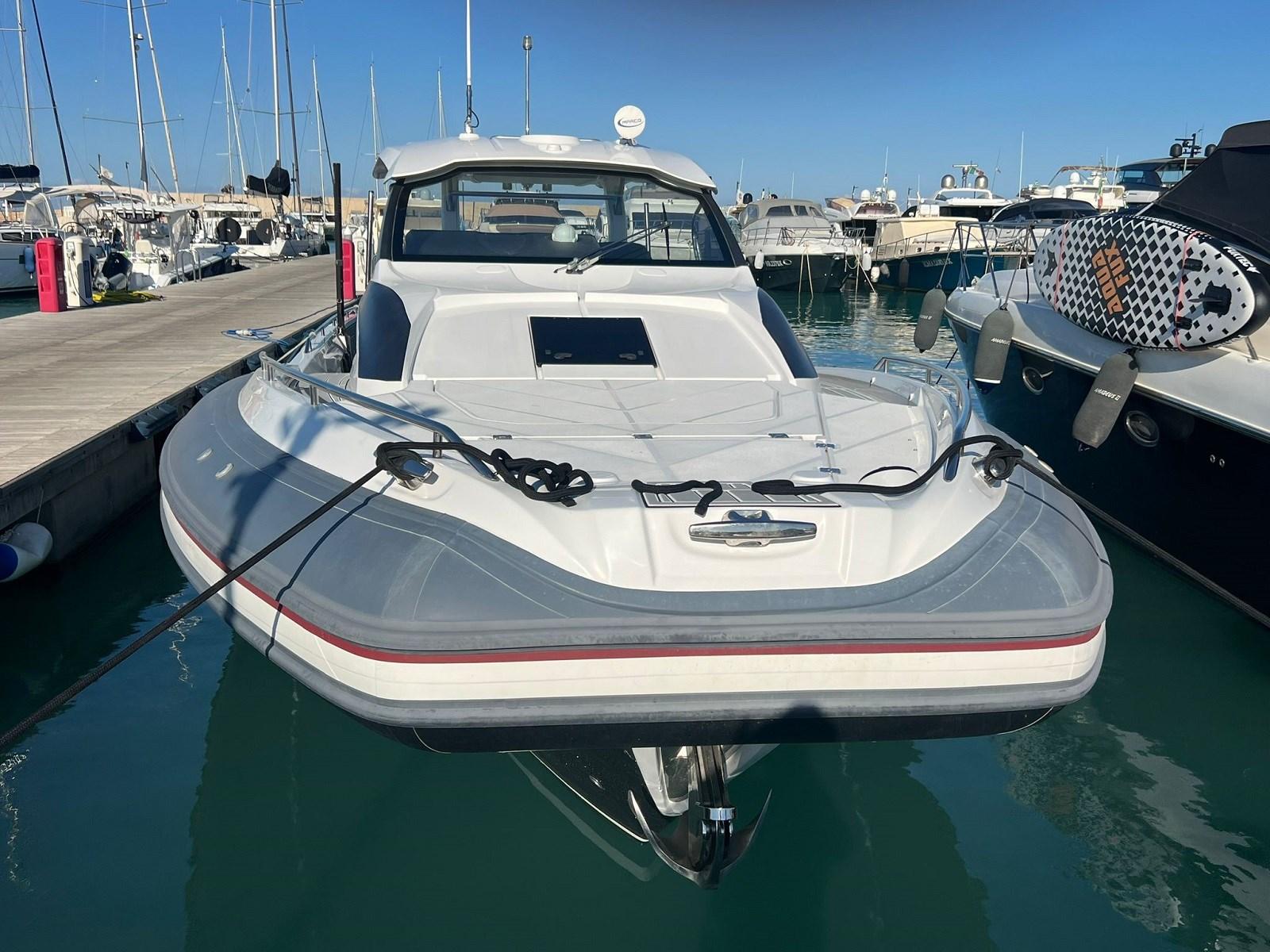explosion marine X 44