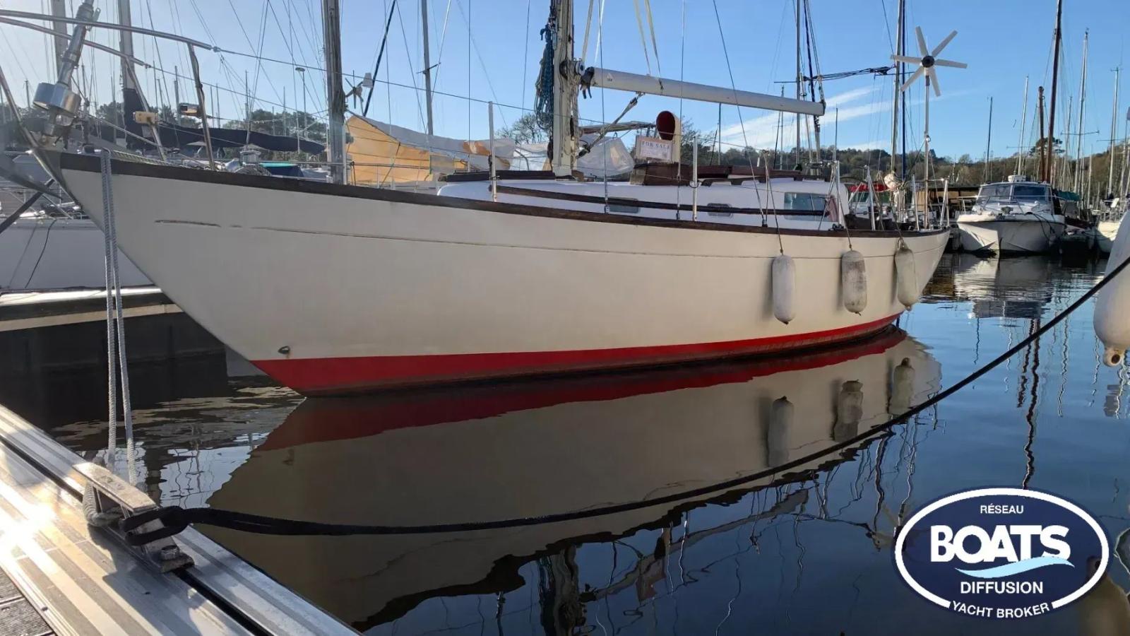 lecomte yachts Medalist 33 mk2