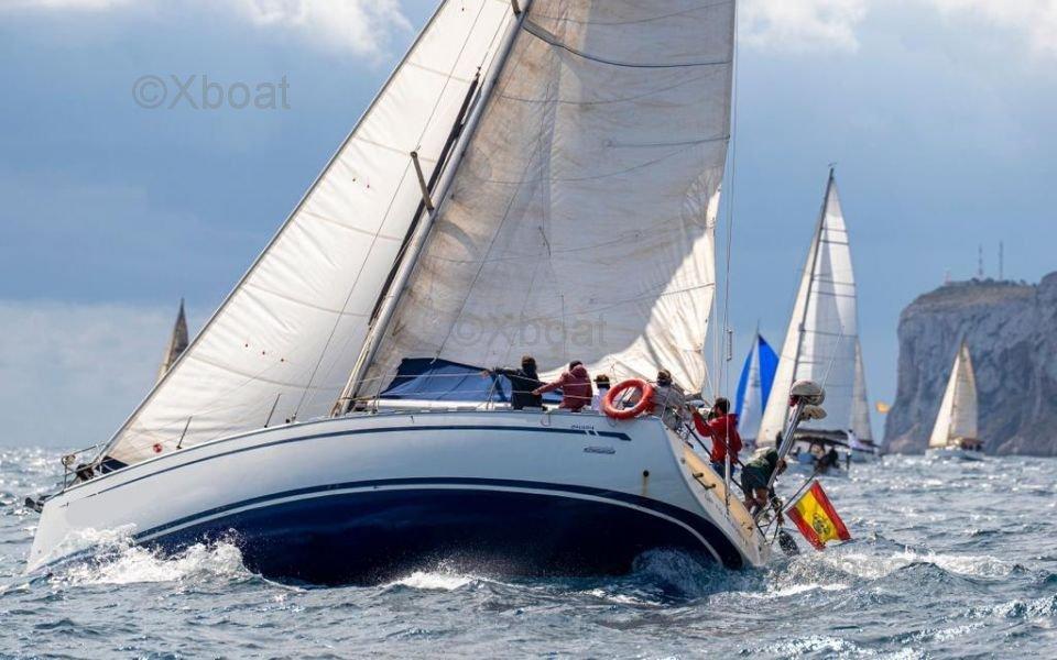 bavaria yachts Bavaria 42 match