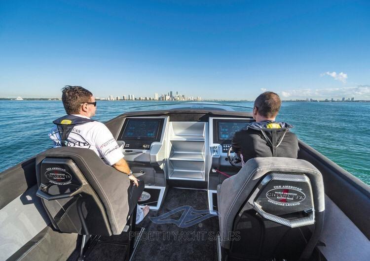 cigarette r.t. 38' top gun