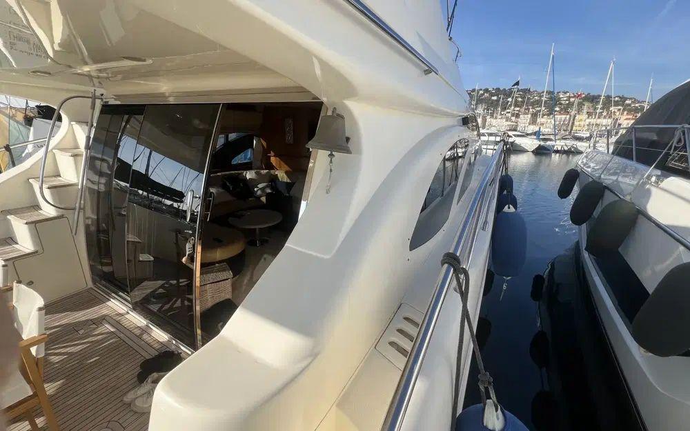azimut Azimut 62