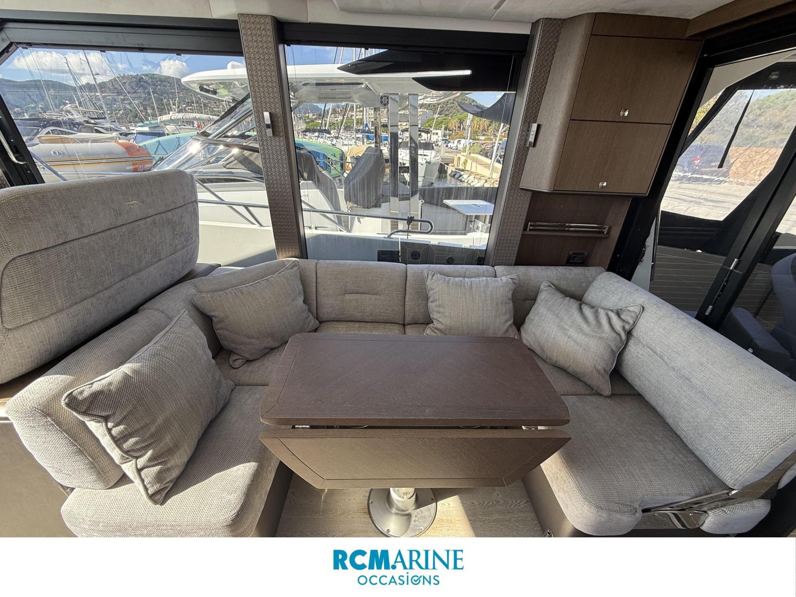 galeon yachts Galeon 400 fly