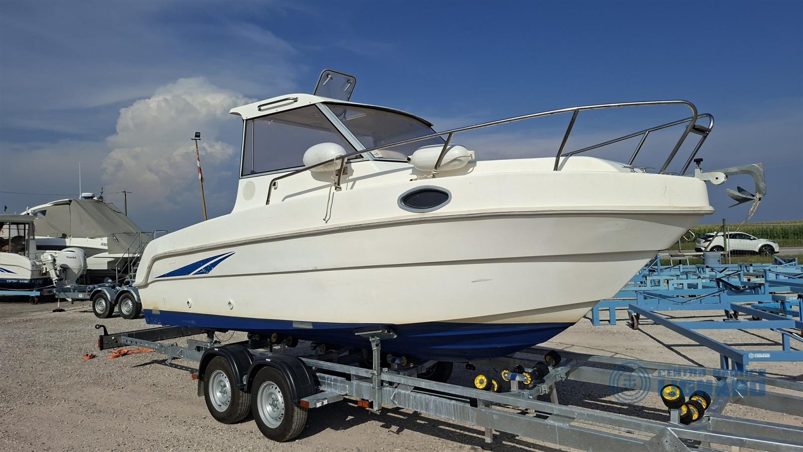 saver Manta 600 fish