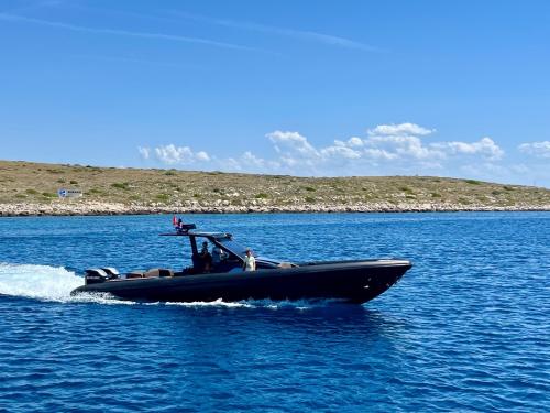 Technohull explorer 40