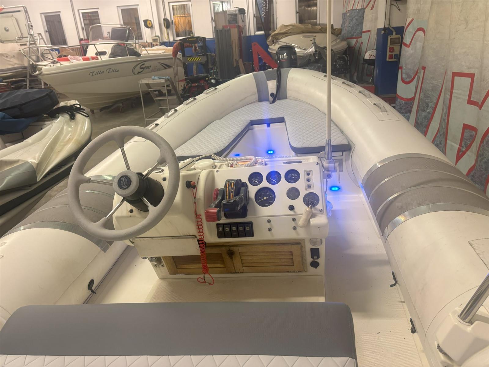 castoldi 18 sportjet jettender diesel idrogetto
