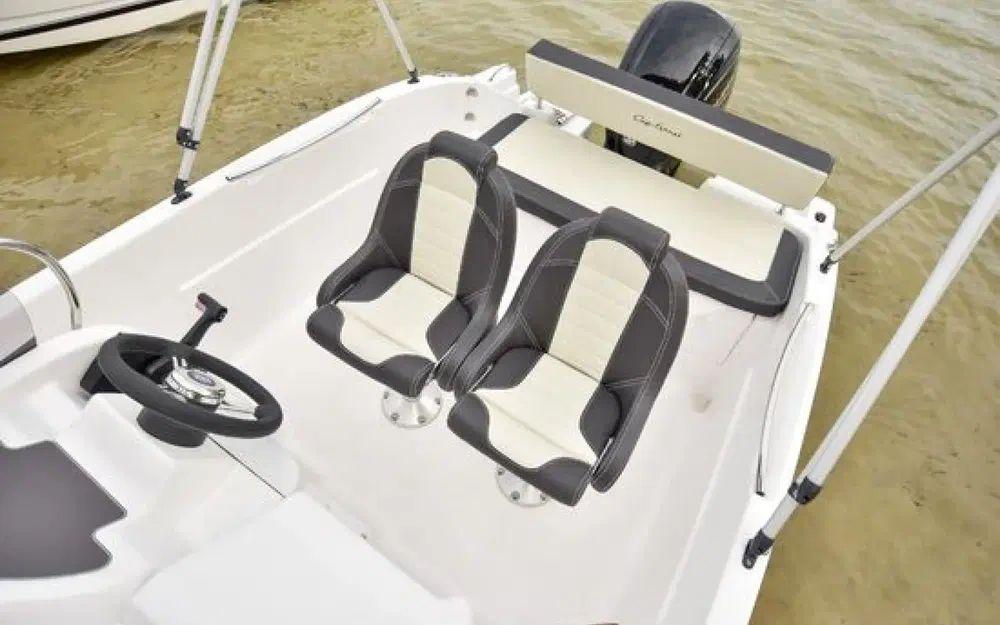 b2 marine Cap ferret 572