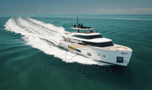 Azimut magellano 25 metri