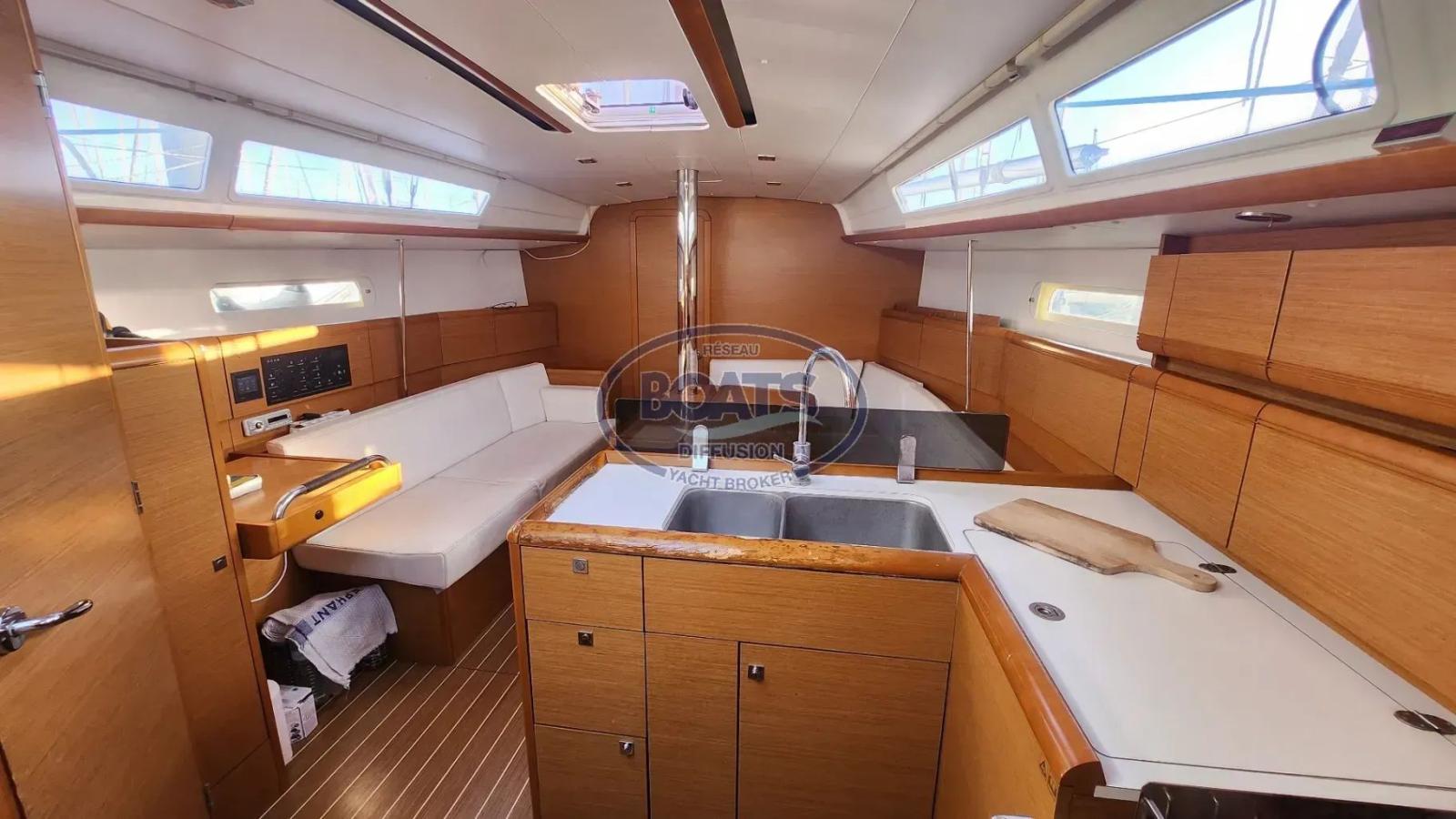 jeanneau Sun odyssey 379
