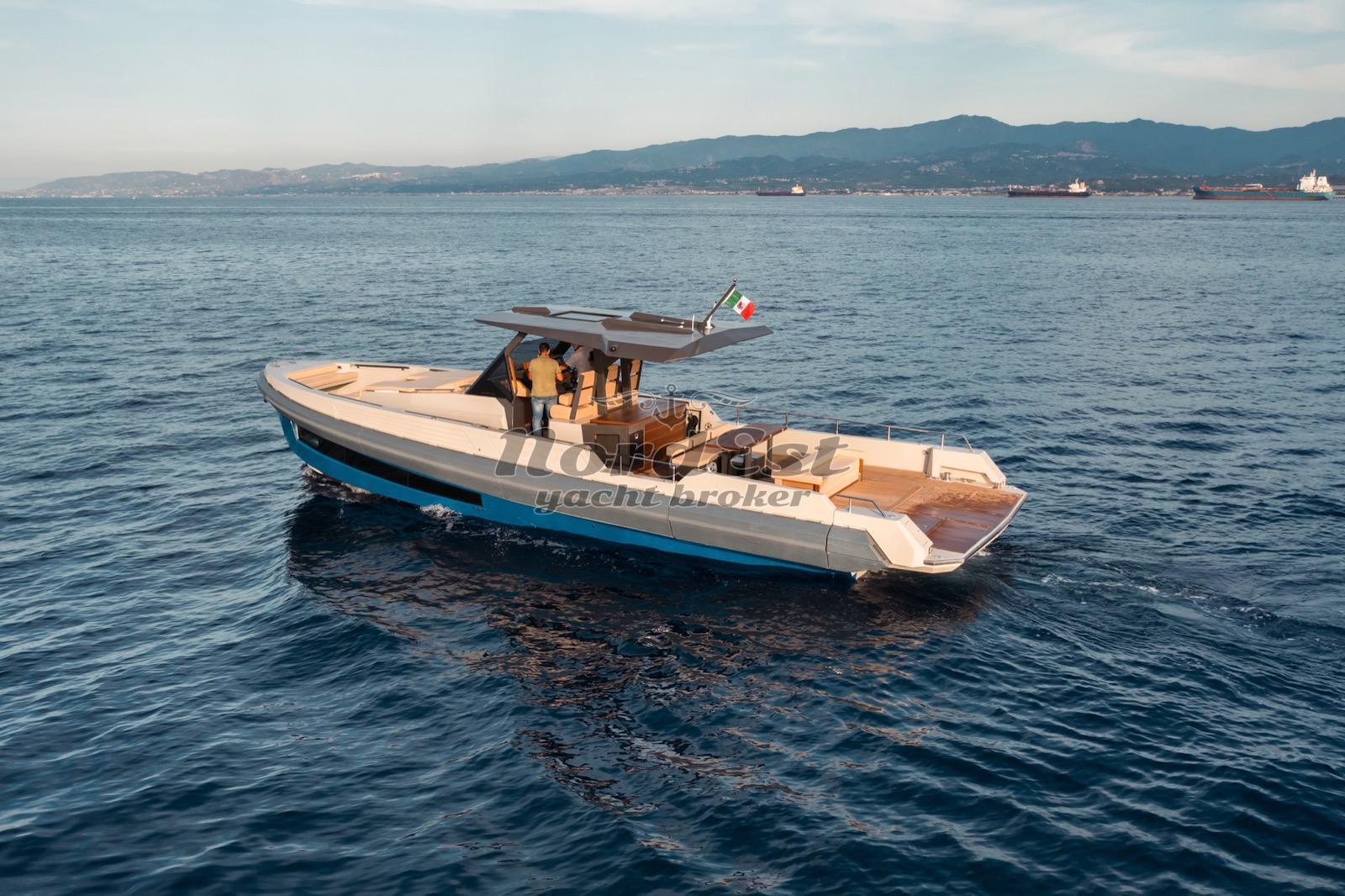 awave Maxi rib 48