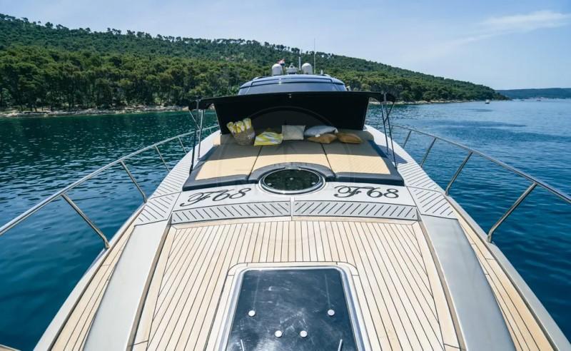 fiberglass Fashion 68