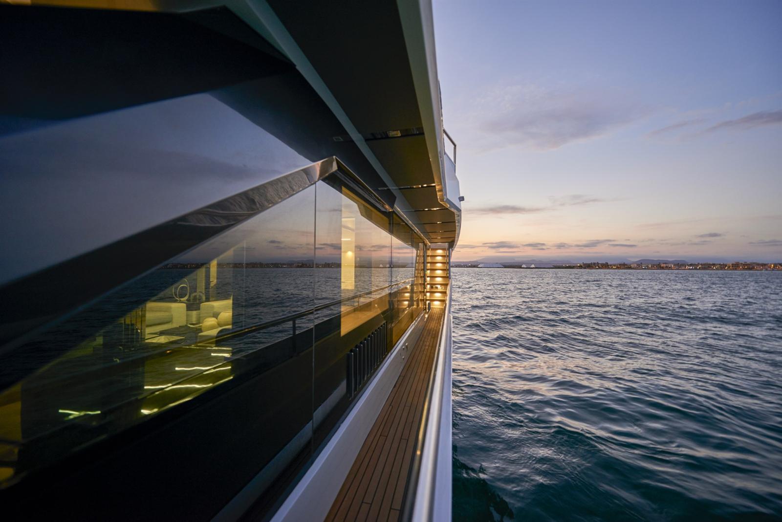 astondoa 100 century