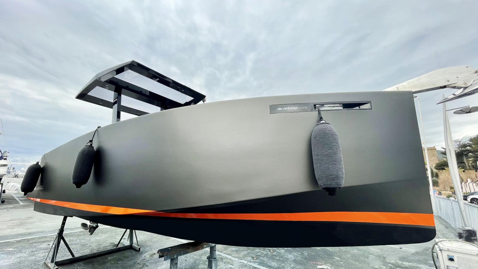 de antonio yachts D23 open