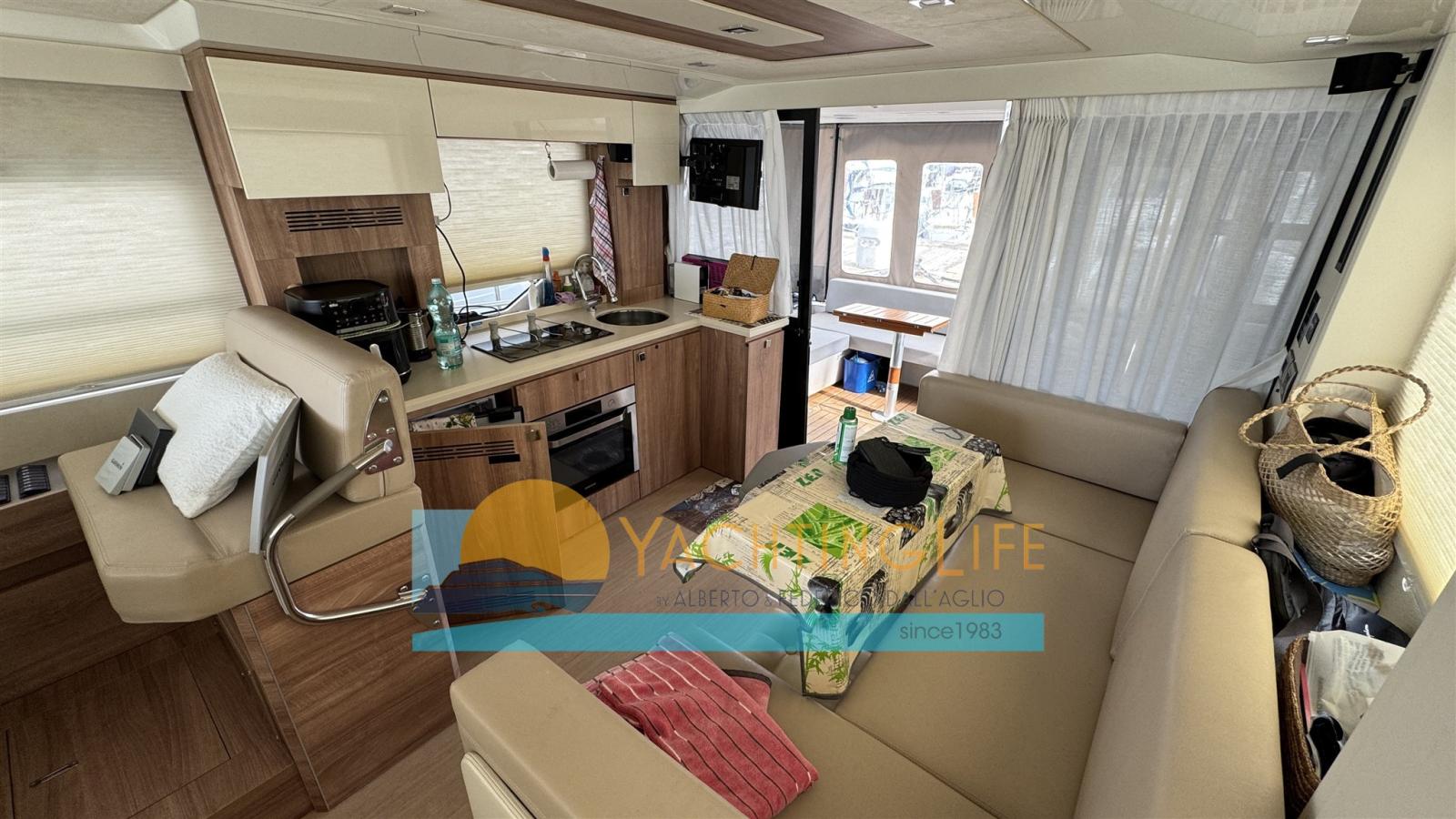 cranchi Eco trawler 43