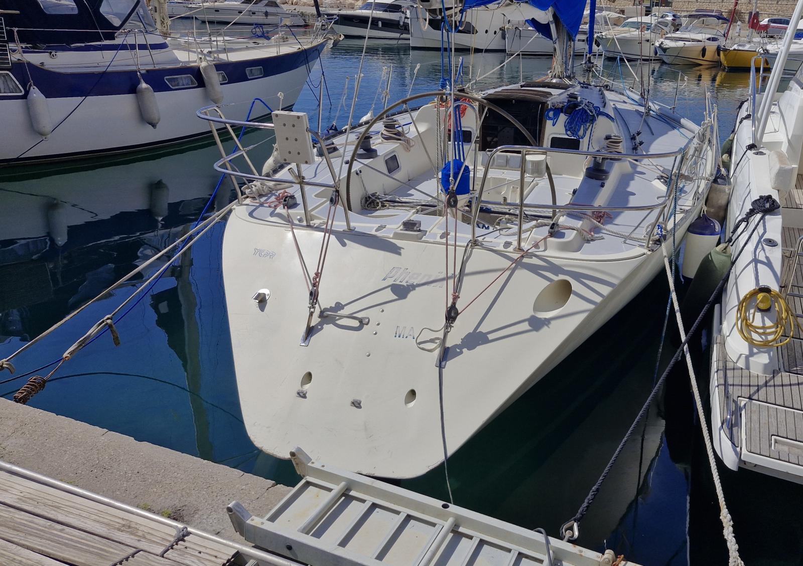 x-yacht X-402
