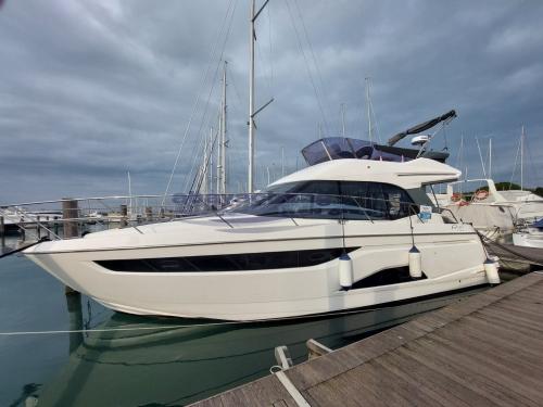 Bavaria yachts 40 r fly - r40 fly