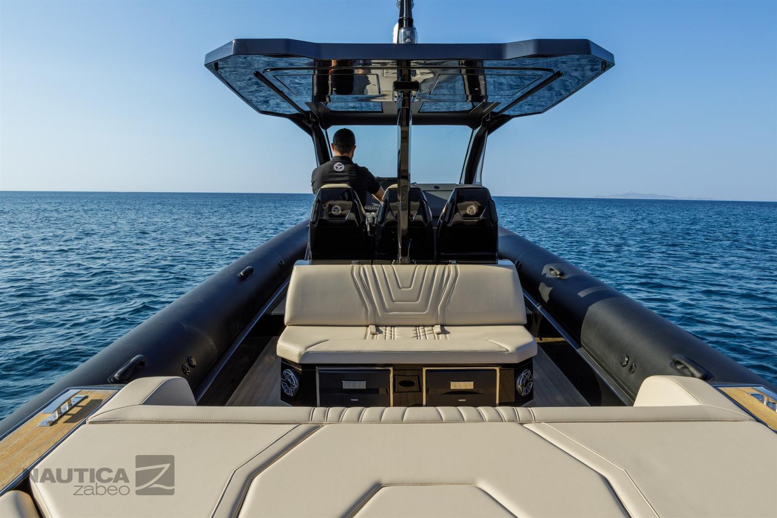 technohull Alpha 40