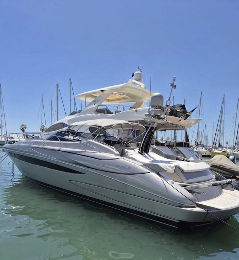 riva 52 rivale