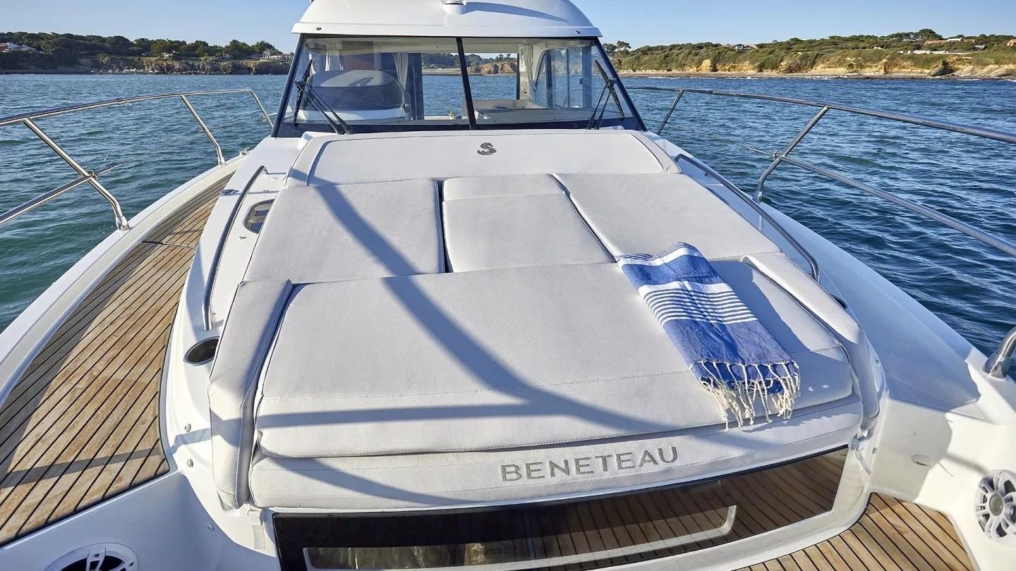 beneteau Antares 12 coupé