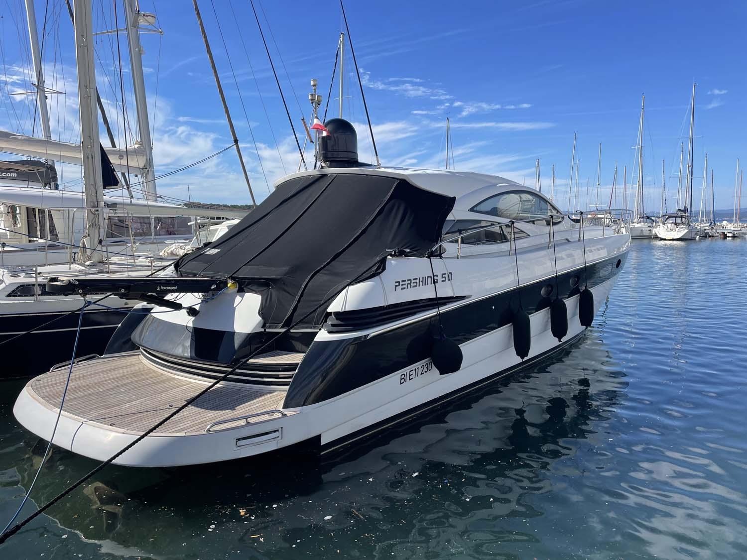 pershing 50