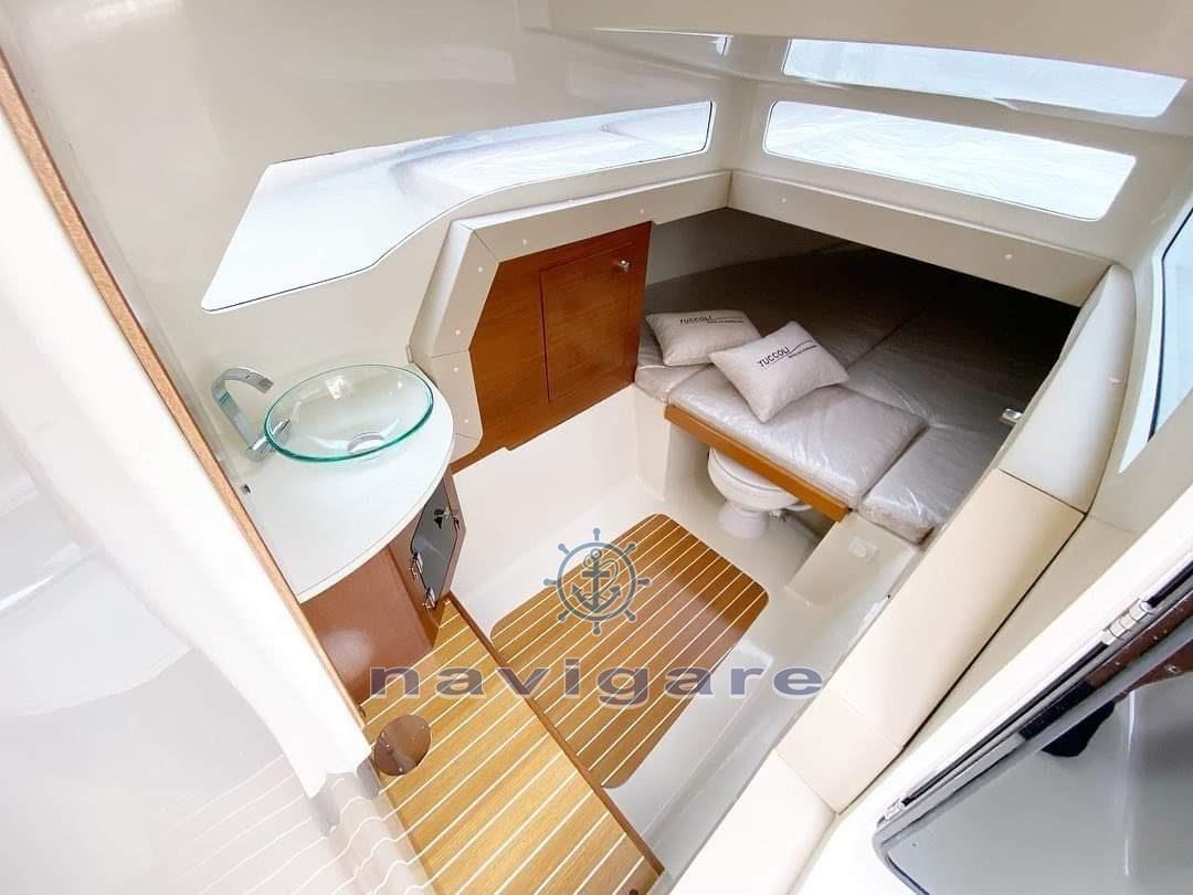 tuccoli marine T250 capraia