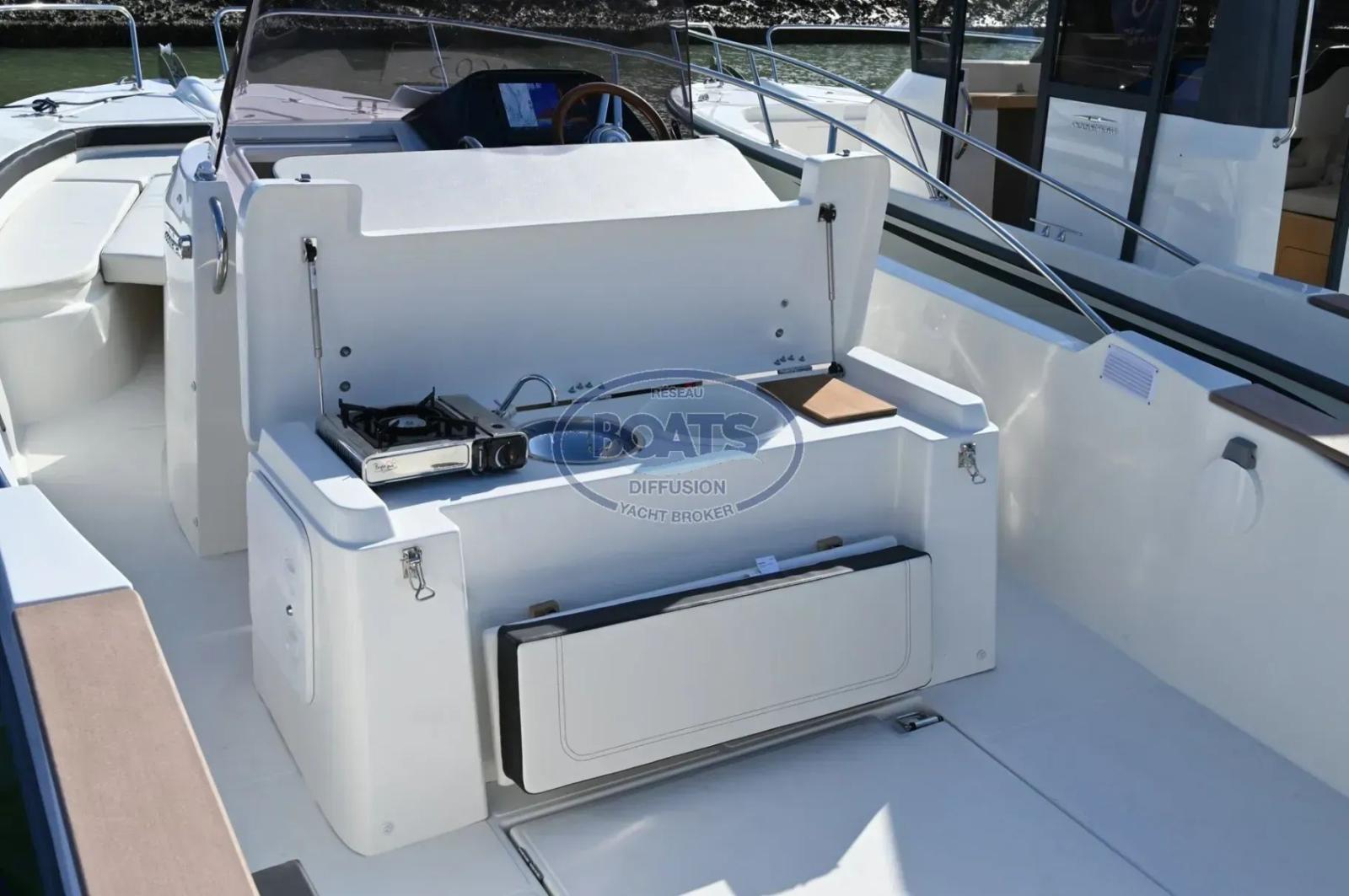 ocqueteau Abaco 710