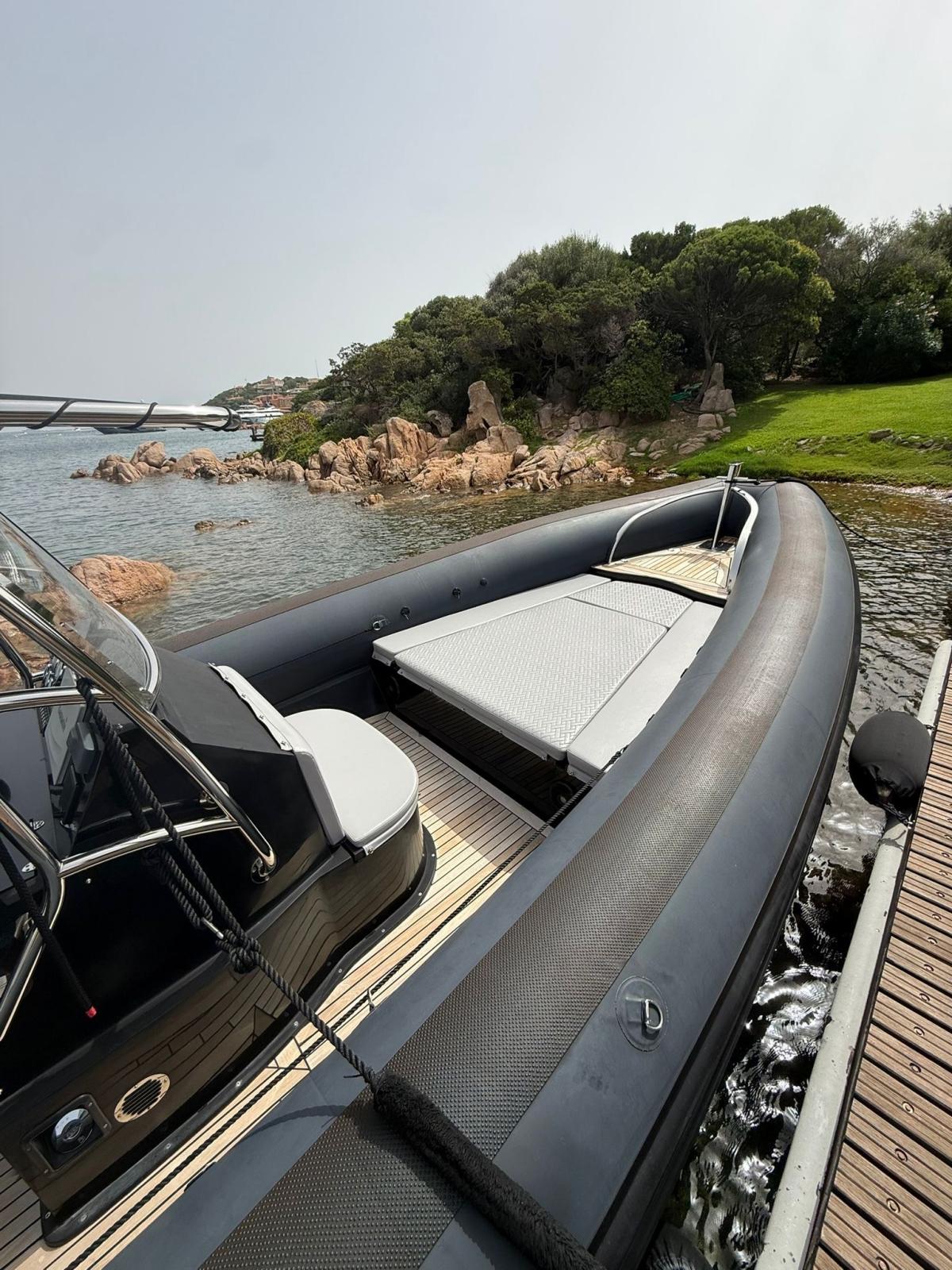 sea water Phantom 300