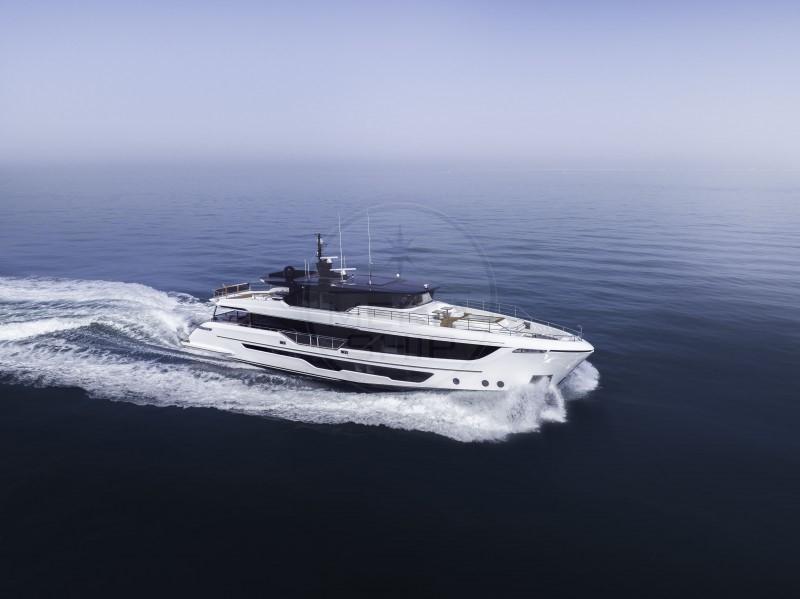 gulf craft Majesty 111