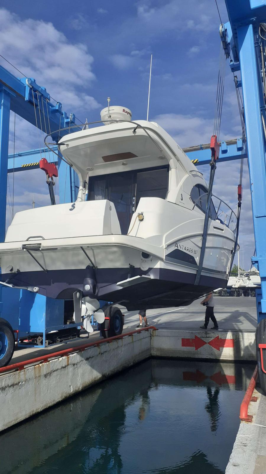beneteau Antares 30