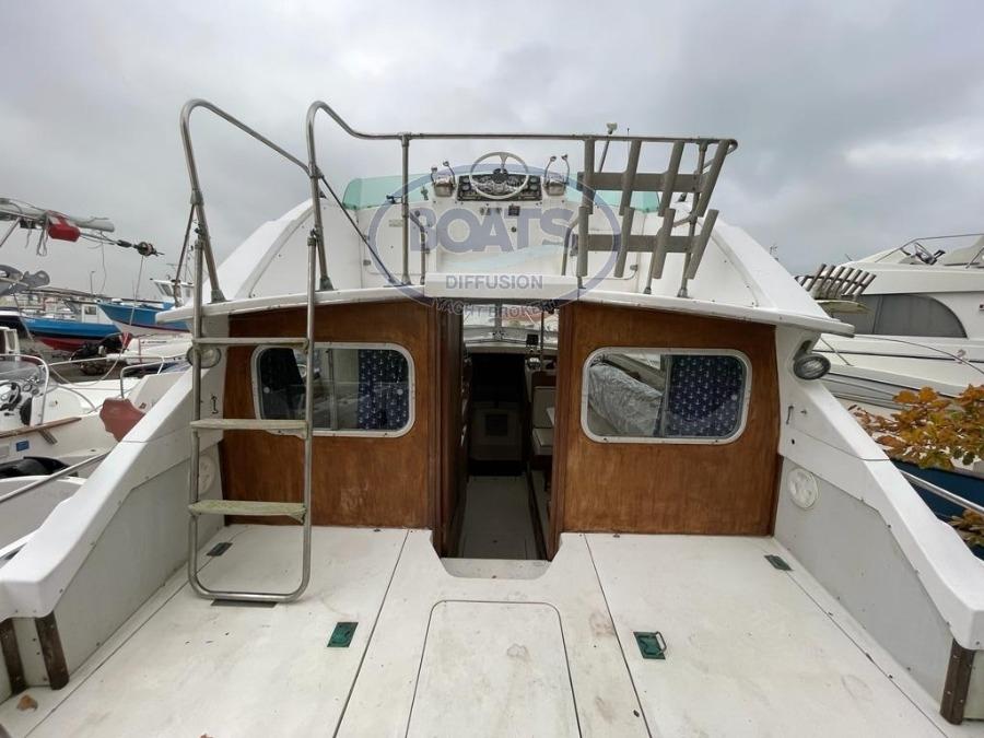 bertram Bertram 28 fly