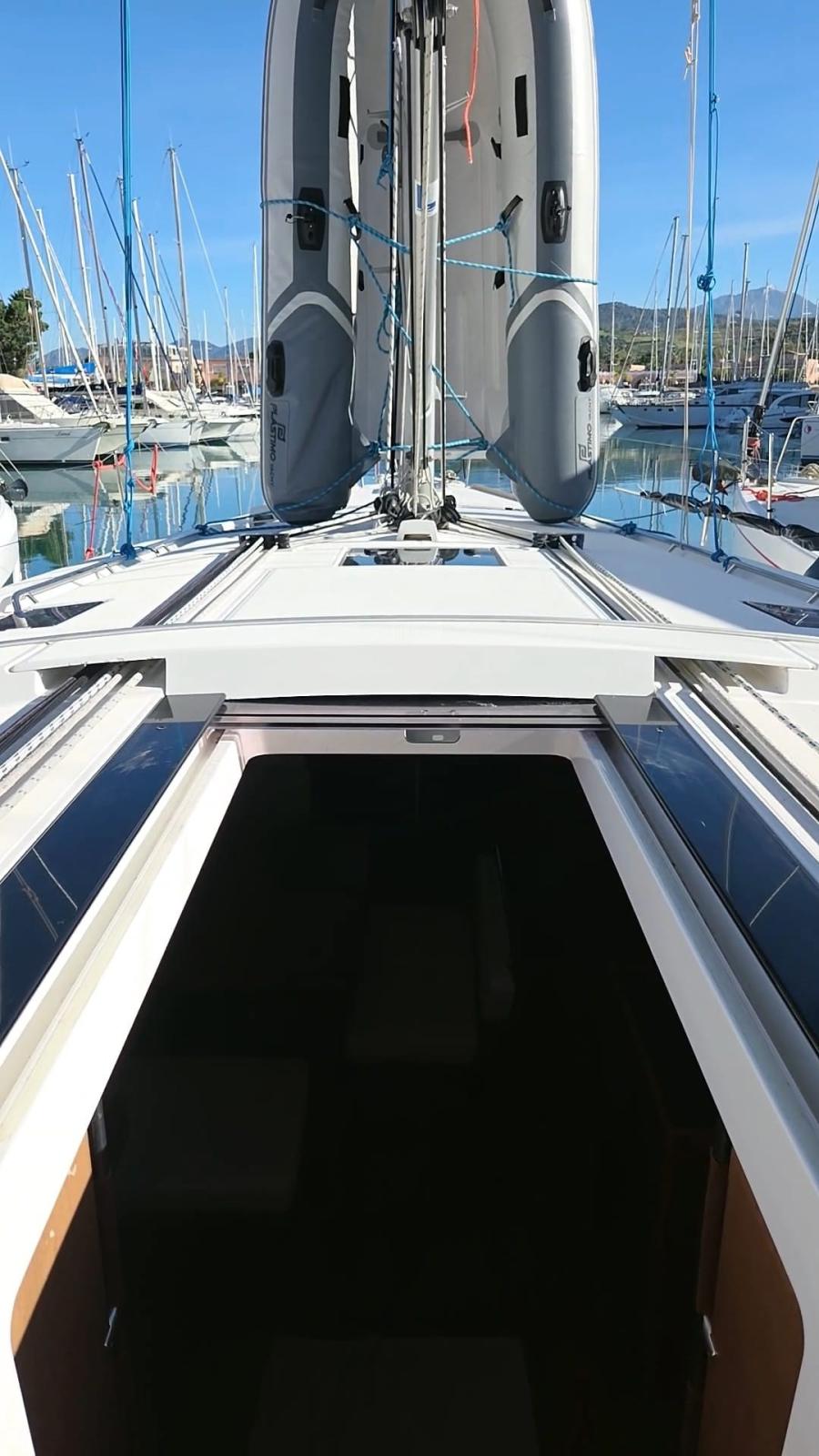beneteau Oceanis 48