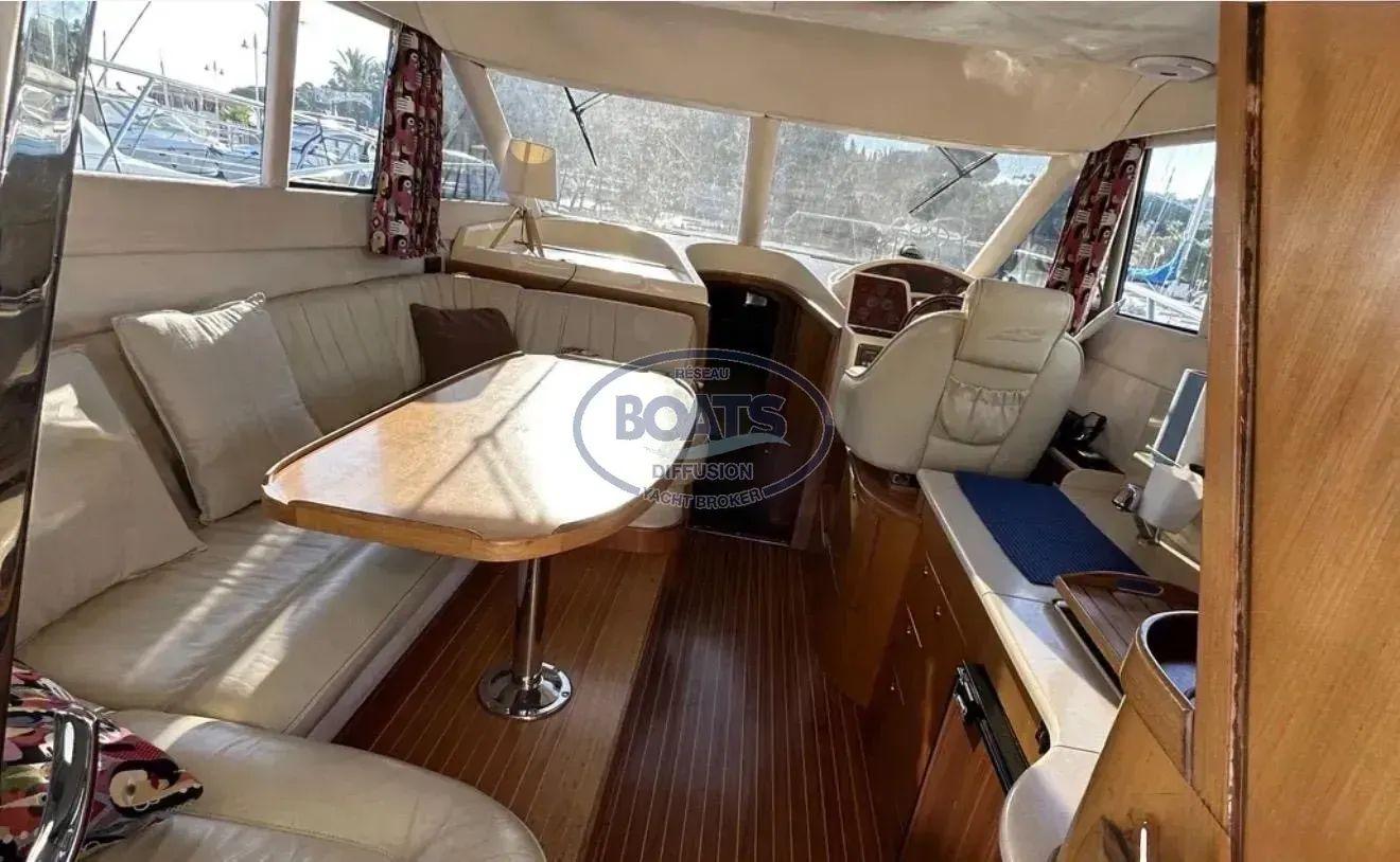 galeon 330
