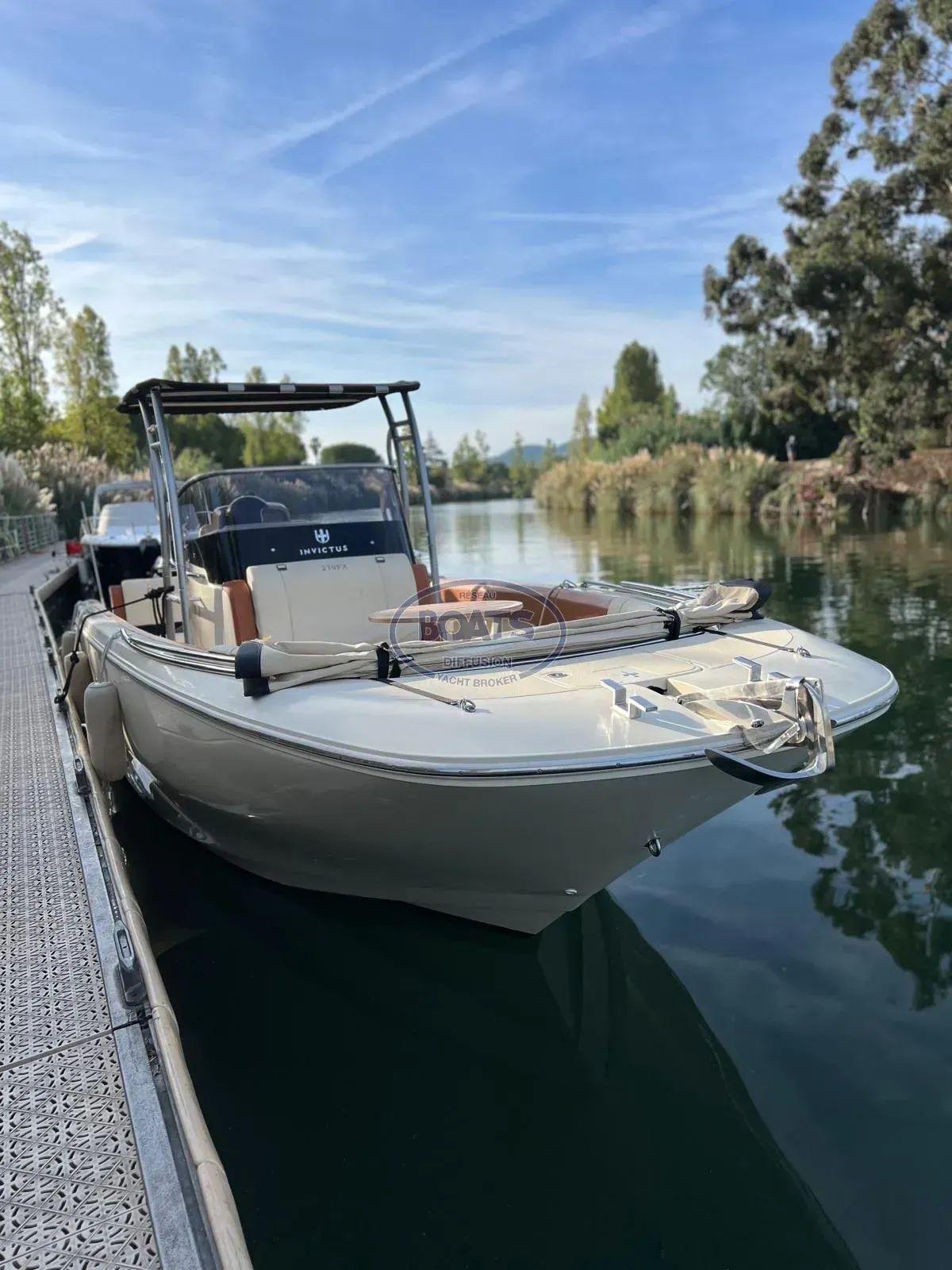 invictus 270 fx