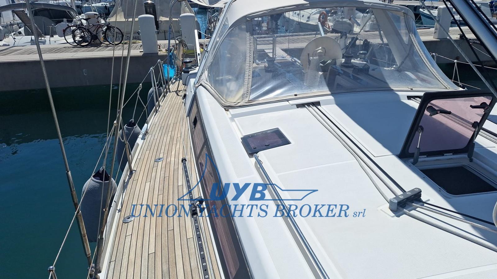 beneteau Oceanis 48