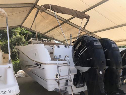 Jeanneau cap camarat 8.5 cc