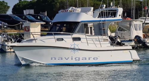 Ala blu proteo 28 flying bridge