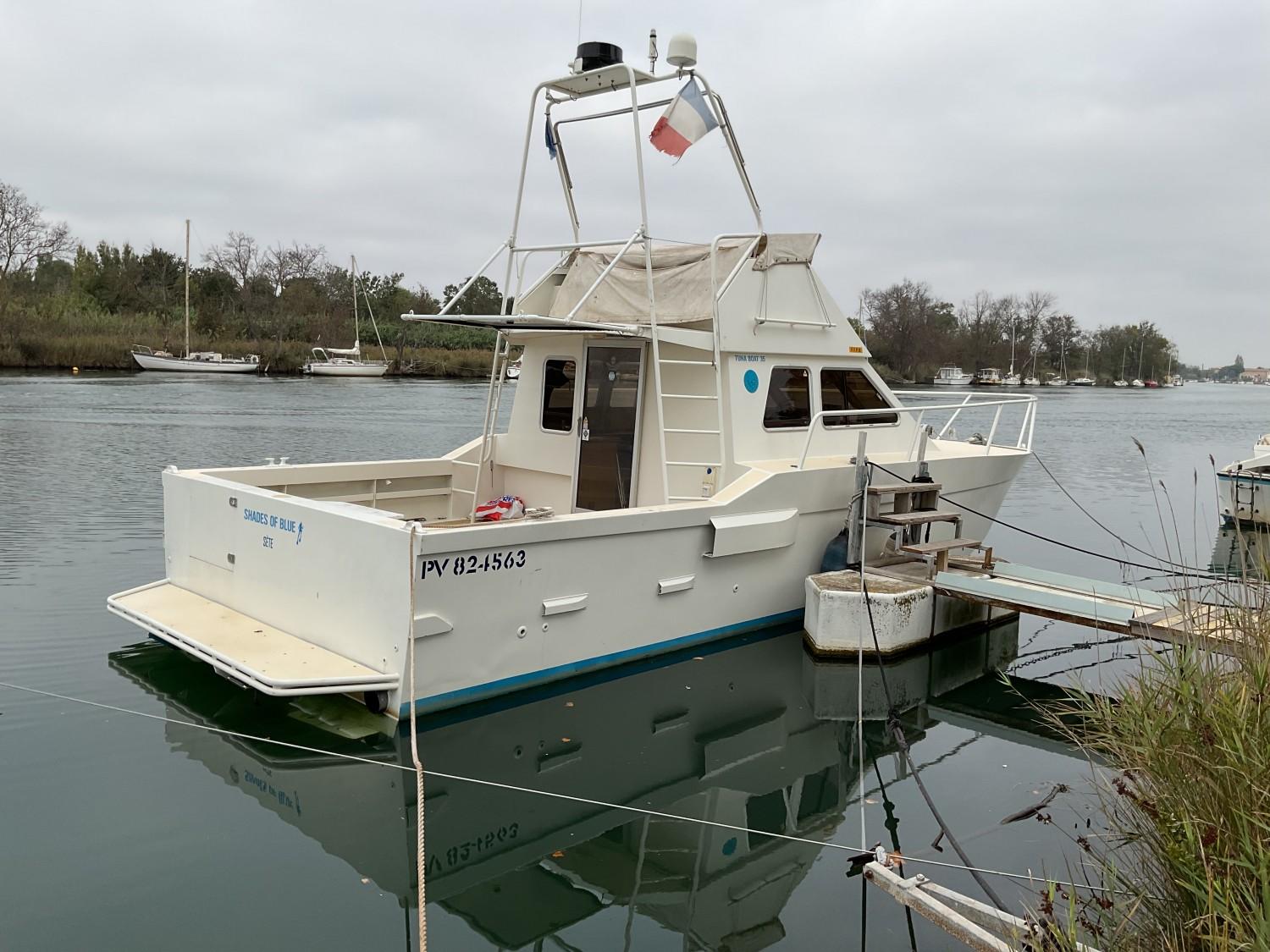 Vitech Marine Catamaran