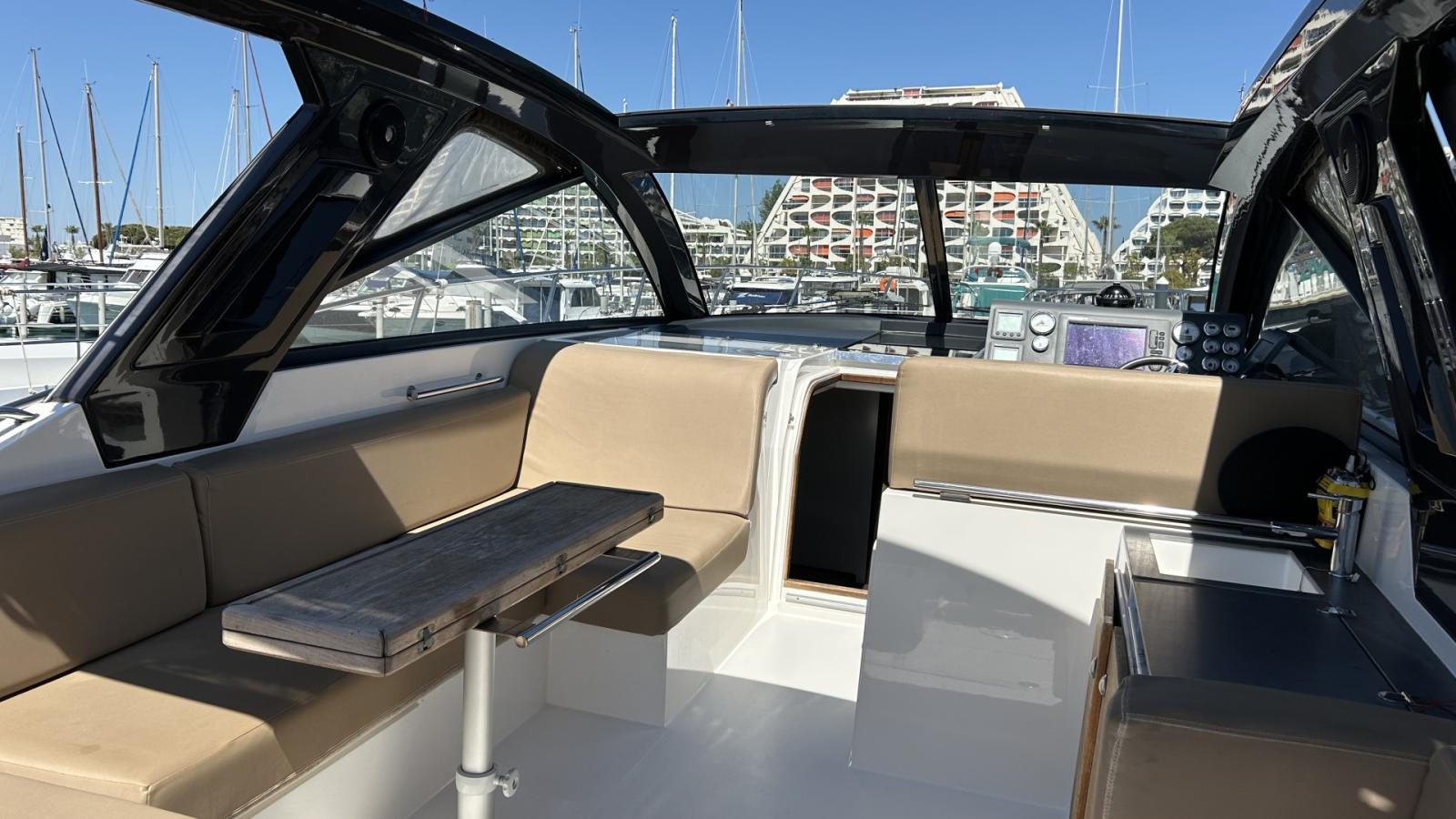 sealine Sc 35