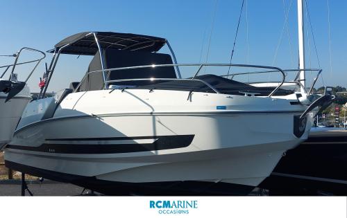 Beneteau flyer 8.8 spacedeck